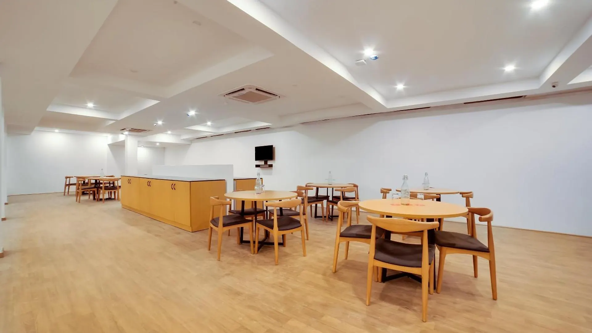 Hotel O Mapple Inn Gurgaon India