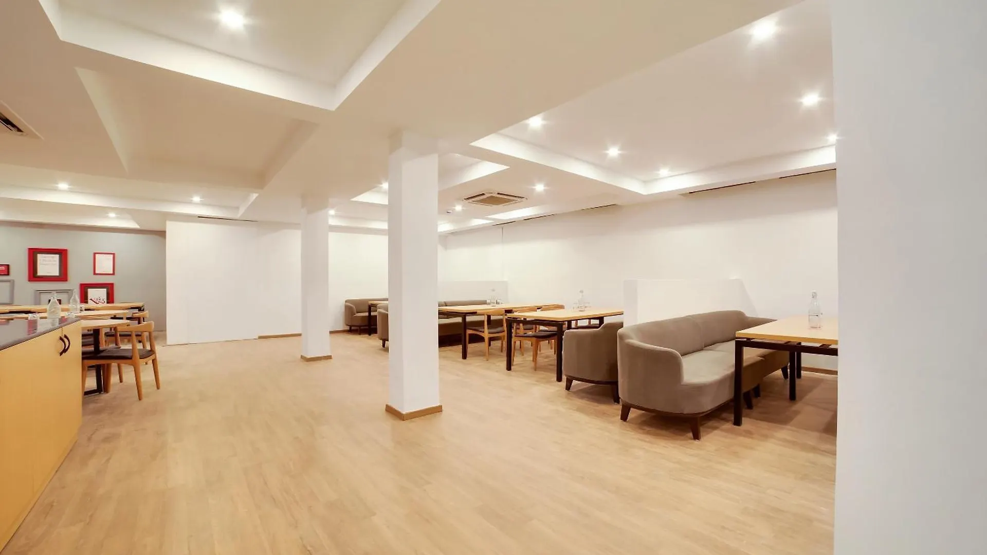 Hotel O Mapple Inn Gurgaon